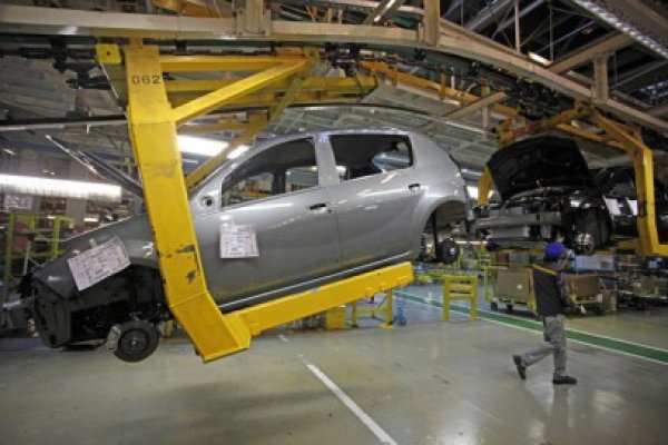 Renault investeşte 420 milioane de euro într-o fabrică din Franţa, pentru producţia de modele noi